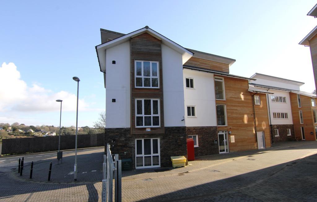The Sidings Aparthotel Пенрин Екстериор снимка