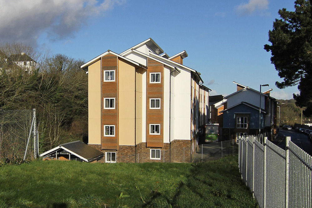 The Sidings Aparthotel Пенрин Екстериор снимка